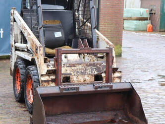 bobcat-543-1485298-49015996