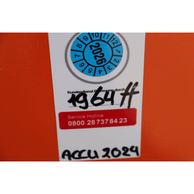 2015 BT SWE140L-49016363