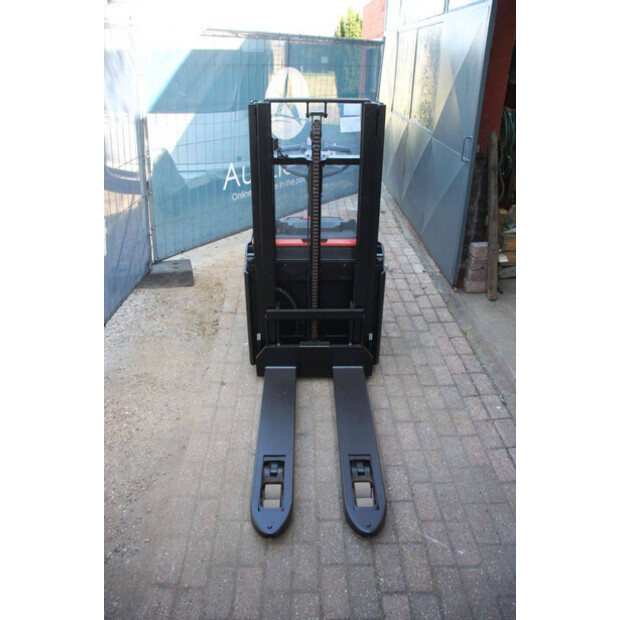 2022 Toyota SWE200D-49016419