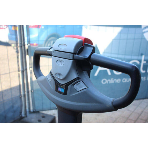 2022 Toyota SWE200D-49016428