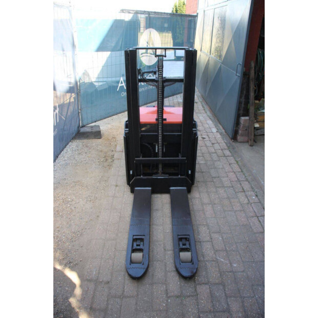 2021 Toyota SWE200D-49016442