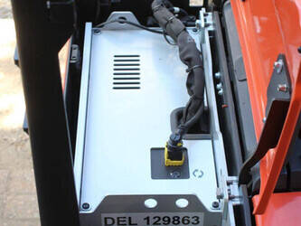 2021-toyota-lpe220-1485316-49016469