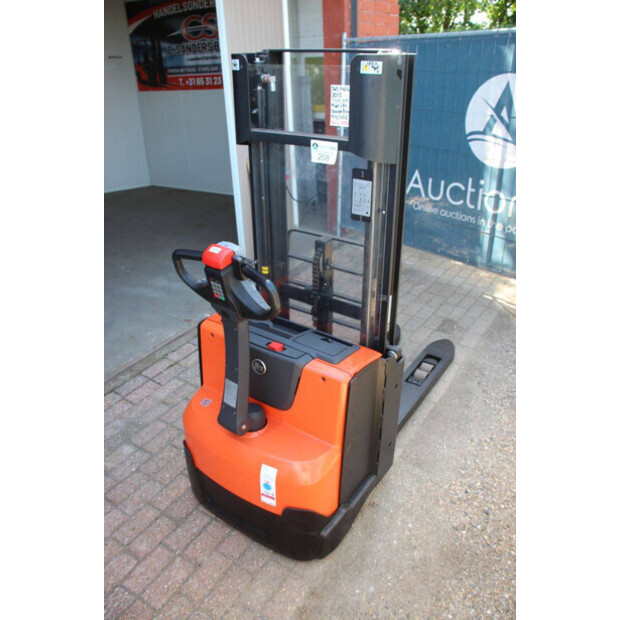 2015 بي تي SWE140L-49016545