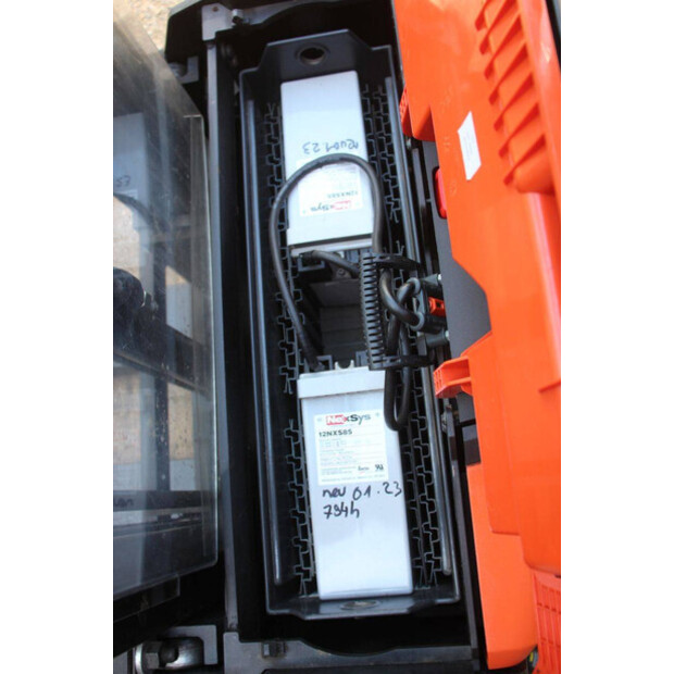 2015 بي تي SWE140L-49016553