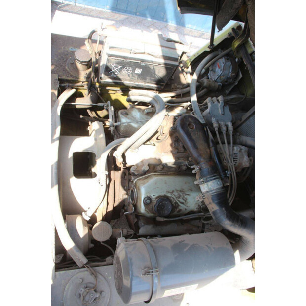 1990 ميتسوبيشي FG-35-49016598