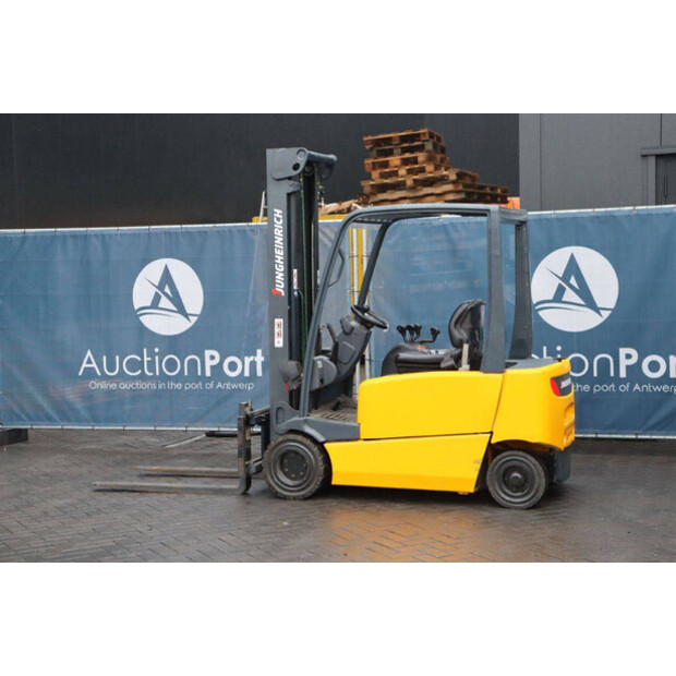 2004 Jungheinrich EFG 320-49016644
