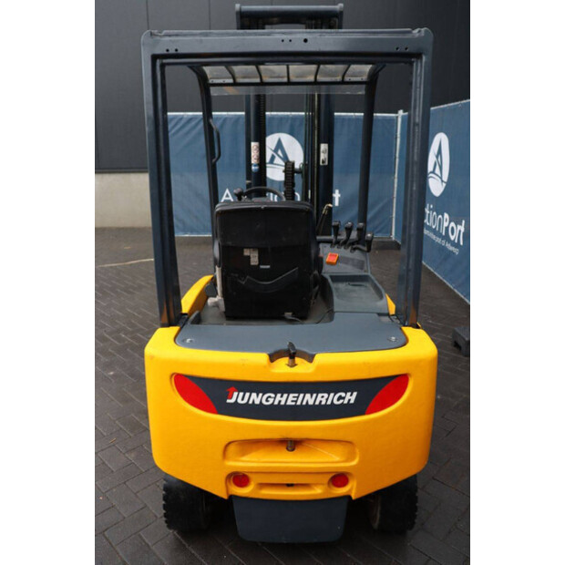 2004 Jungheinrich EFG 320-49016646