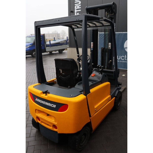 2004 Jungheinrich EFG 320-49016647