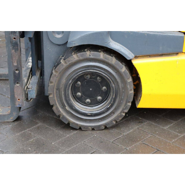 2004 Jungheinrich EFG 320-49016656