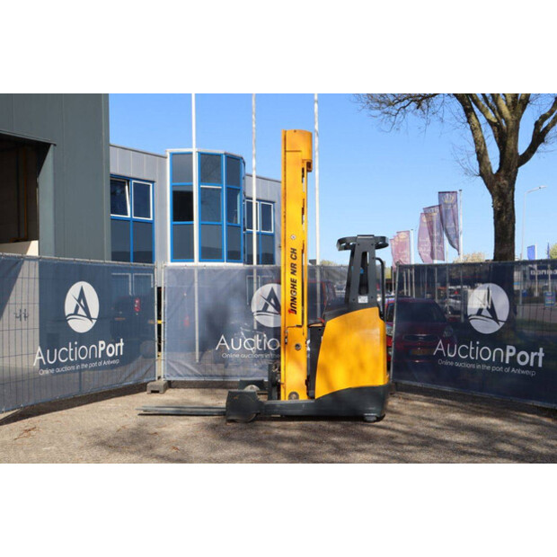Jungheinrich ETV320-49016681