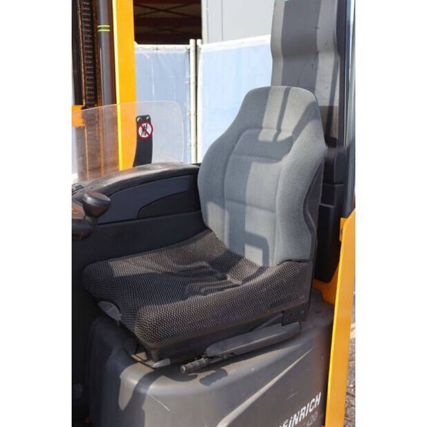 Jungheinrich ETV320-49016693