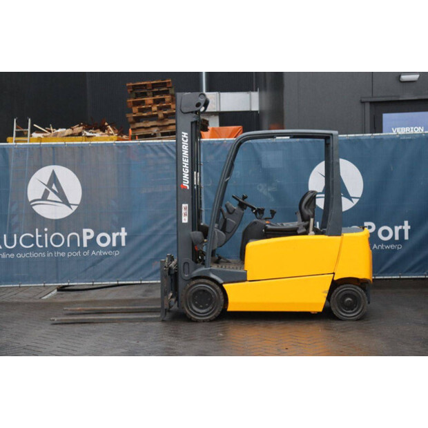 2004 Jungheinrich EFG 320-49016747