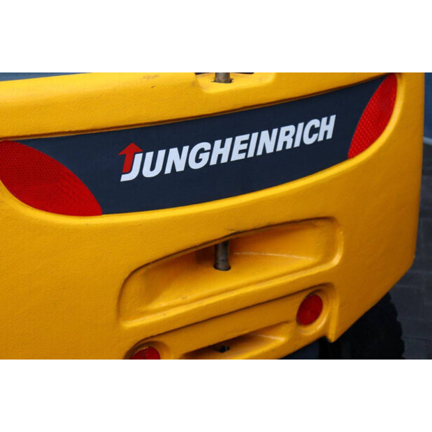 2004 Jungheinrich EFG 320-49016763
