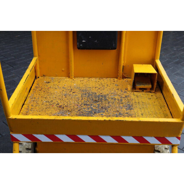2004 JLG TOUCAN 800 A-49016800
