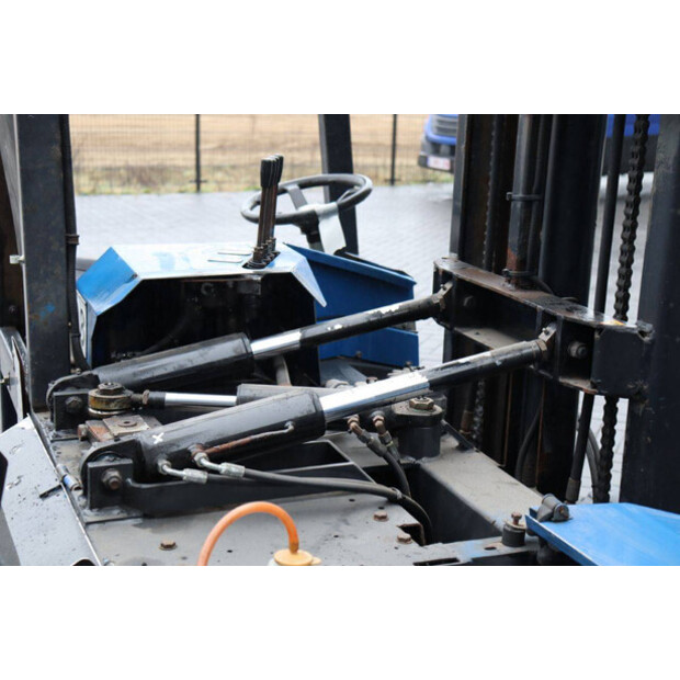 2009 Moffet RE4-35-1350-1000-49016836