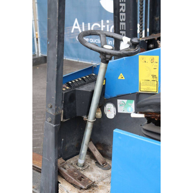 2009 Moffet RE4-35-1350-1000-49016841