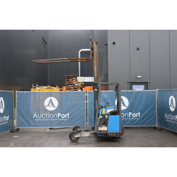 2009 Moffet RE4-35-1350-1000-49016850