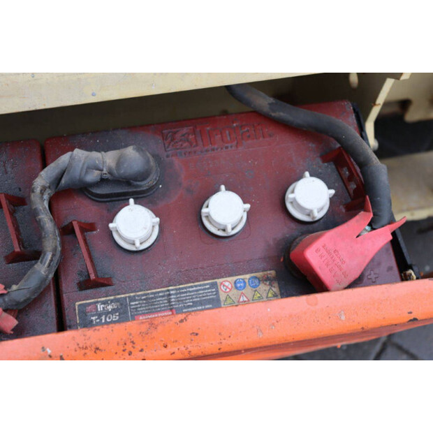 2004 JLG 2646ES-49016869
