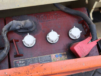 2004-jlg-2646es-1485330-49016869