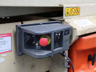 2004-jlg-2646es-1485330-49016870