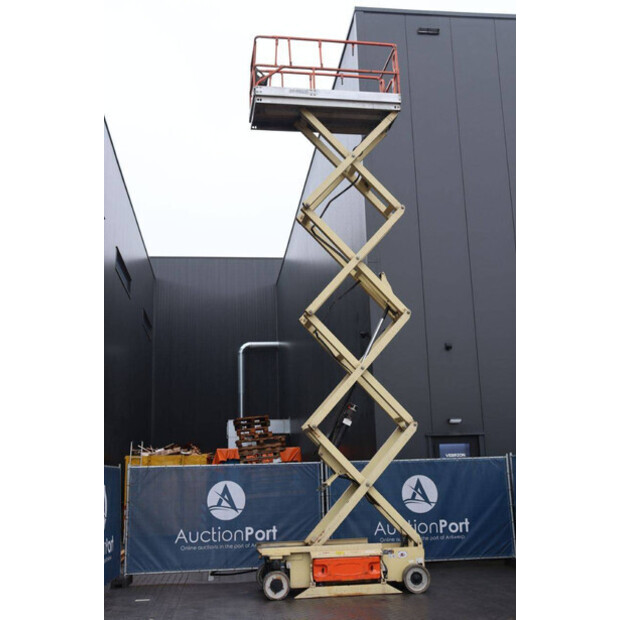 2004 JLG 2646ES-49016881