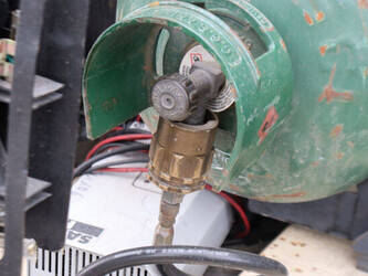 1997-nissan-pj01a18u-49017173
