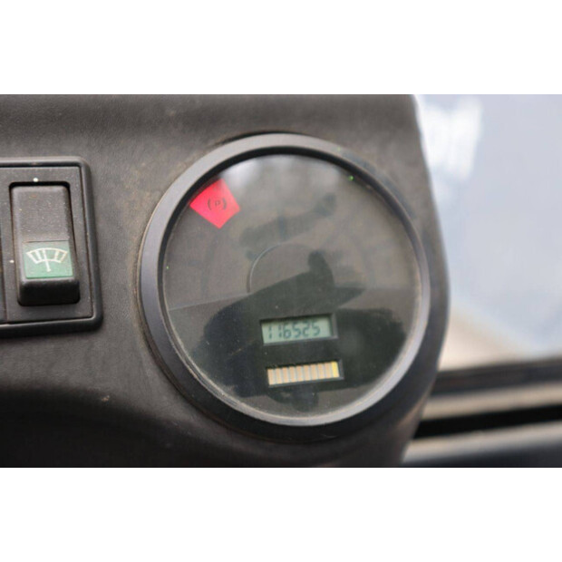 1997 Linde E25-01-49017257