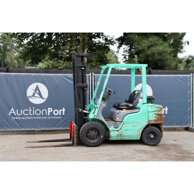 2015 MITSUBISHI FD25NT-49017264
