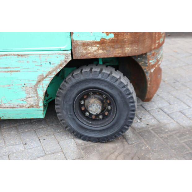 2015 MITSUBISHI FD25NT-49017278