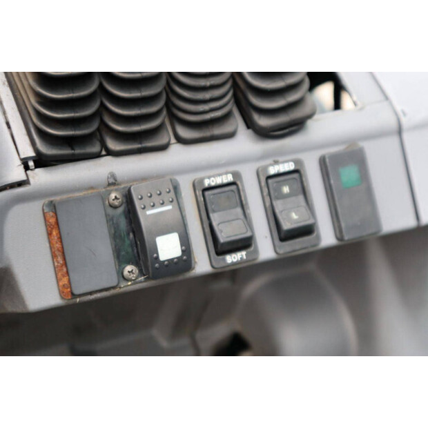 2015 MITSUBISHI FD25NT-49017290