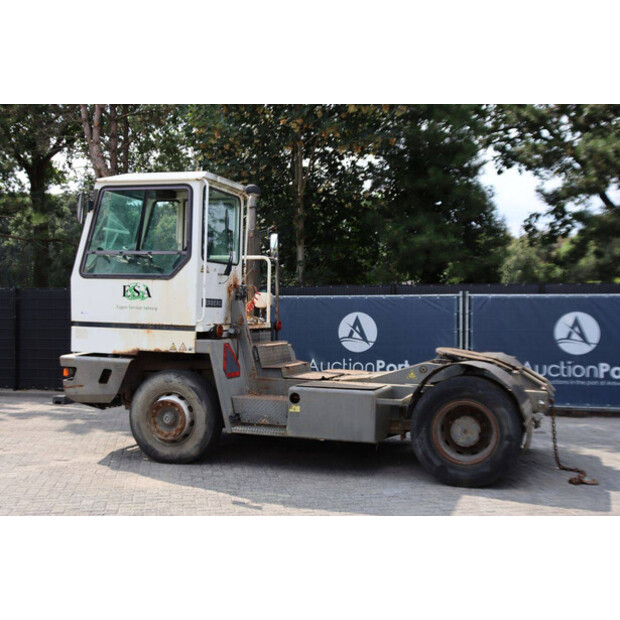 2002 Terberg YT180-49017373