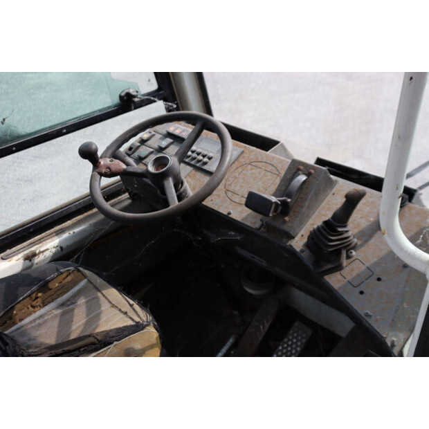 2002 Terberg YT180-49017396