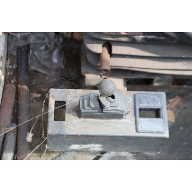 2002 Terberg YT180-49017397