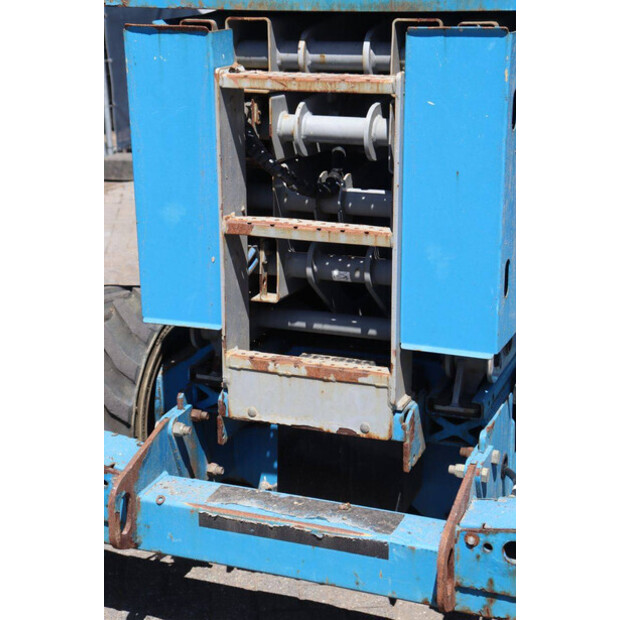 2014 Genie GS4069RT-49017590