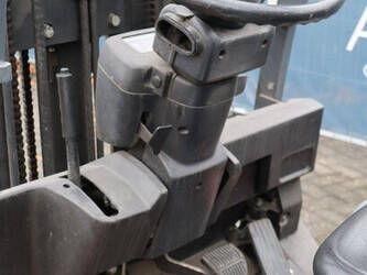 2008-toyota-7fbef16-1485356-49017735