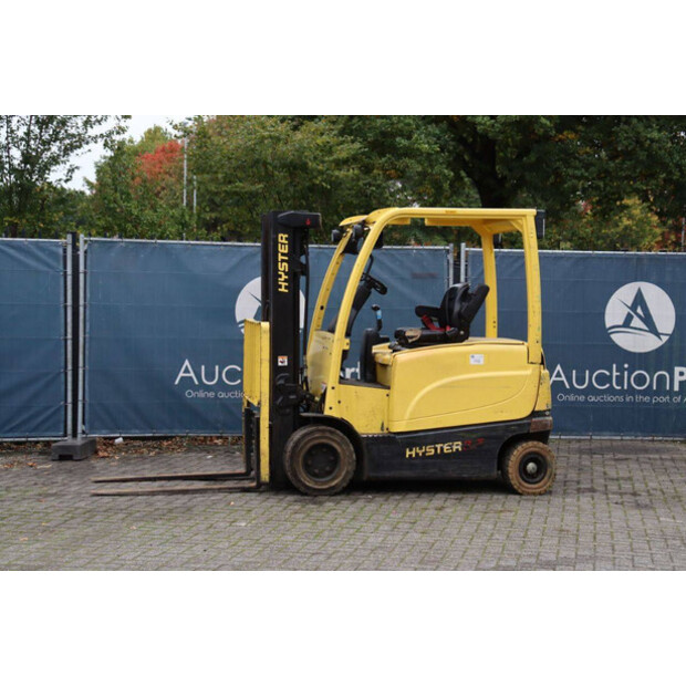2017 Hyster J2.5XN-49017751