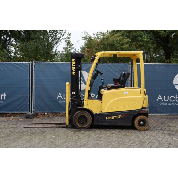 2017 Hyster J2.5XN-49017752