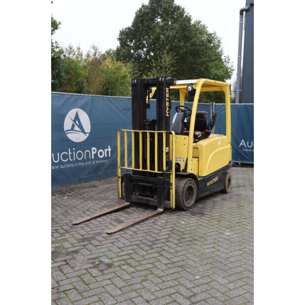 2017 Hyster J2.5XN-49017759