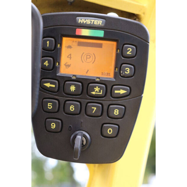 2017 Hyster J2.5XN-49017779