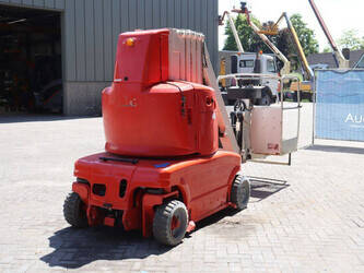 2012-jlg-toucan-1310-1485365-49017999