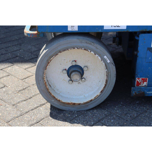 2015 SkyJack SJIII-3226-49018079