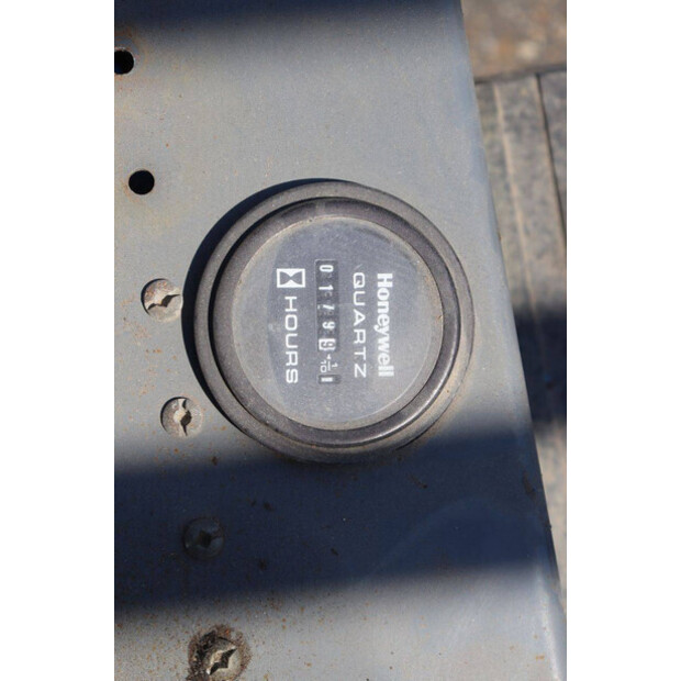 2015 SkyJack SJIII-3226-49018082