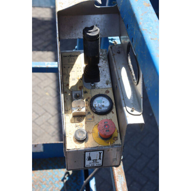 2015 SkyJack SJIII-3226-49018114