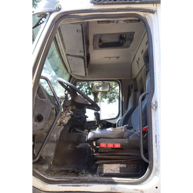 1994 فولفو FH12-49018313