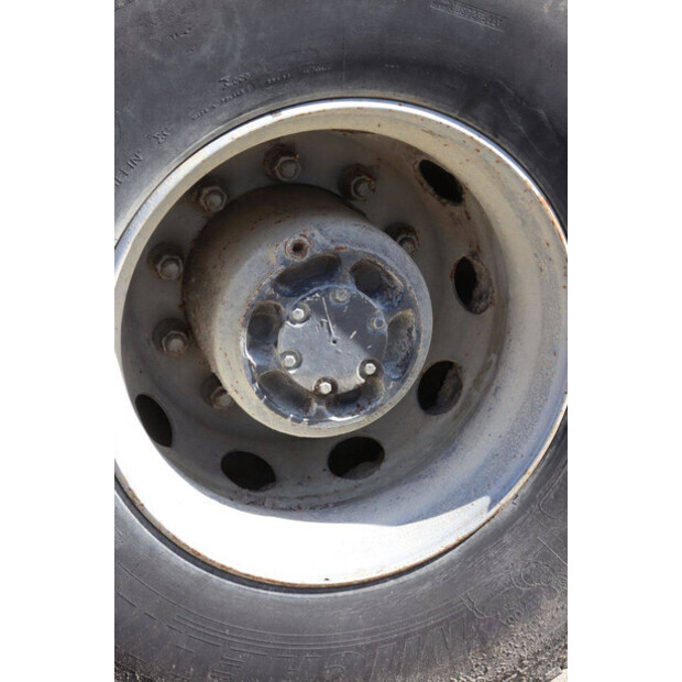 1994 فولفو FH12-49018332