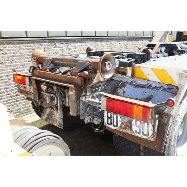 1994 فولفو FH12-49018335