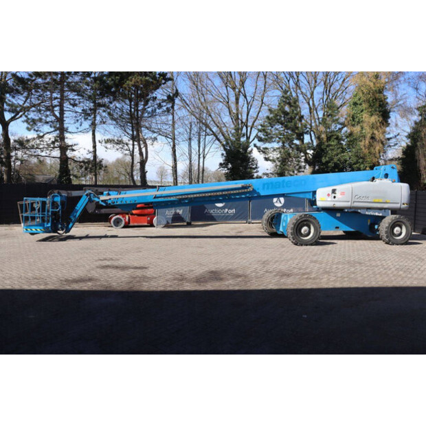 2012 Genie S-125-49018348