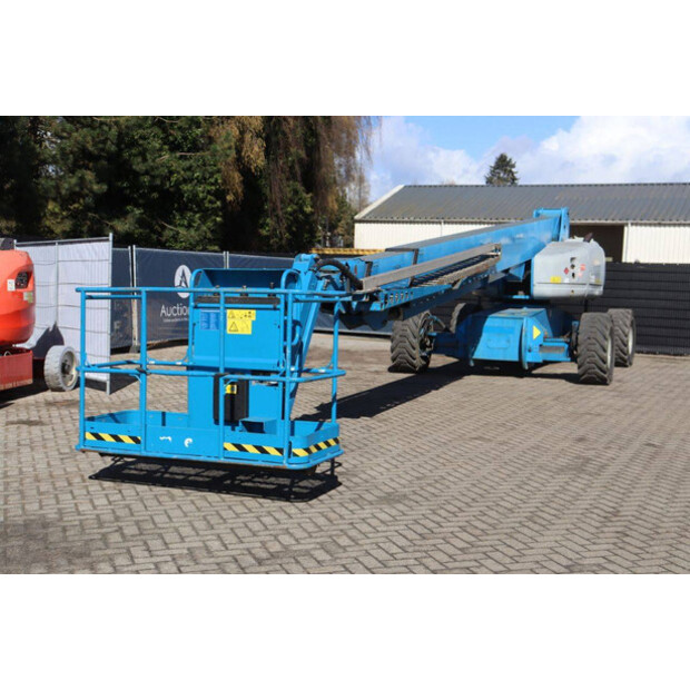 2012 Genie S-125-49018352