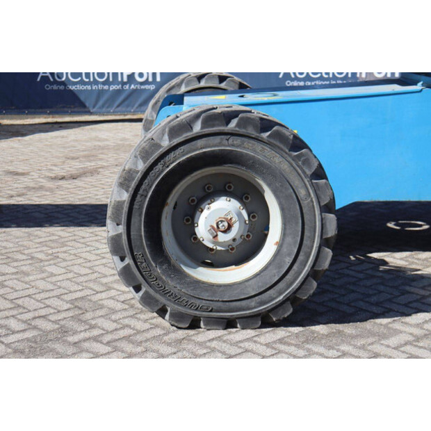 2012 Genie S-125-49018357
