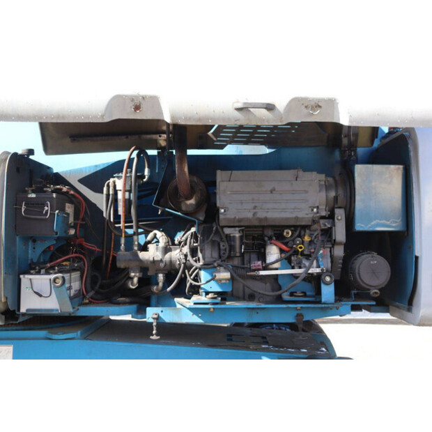 2012 Genie S-125-49018359